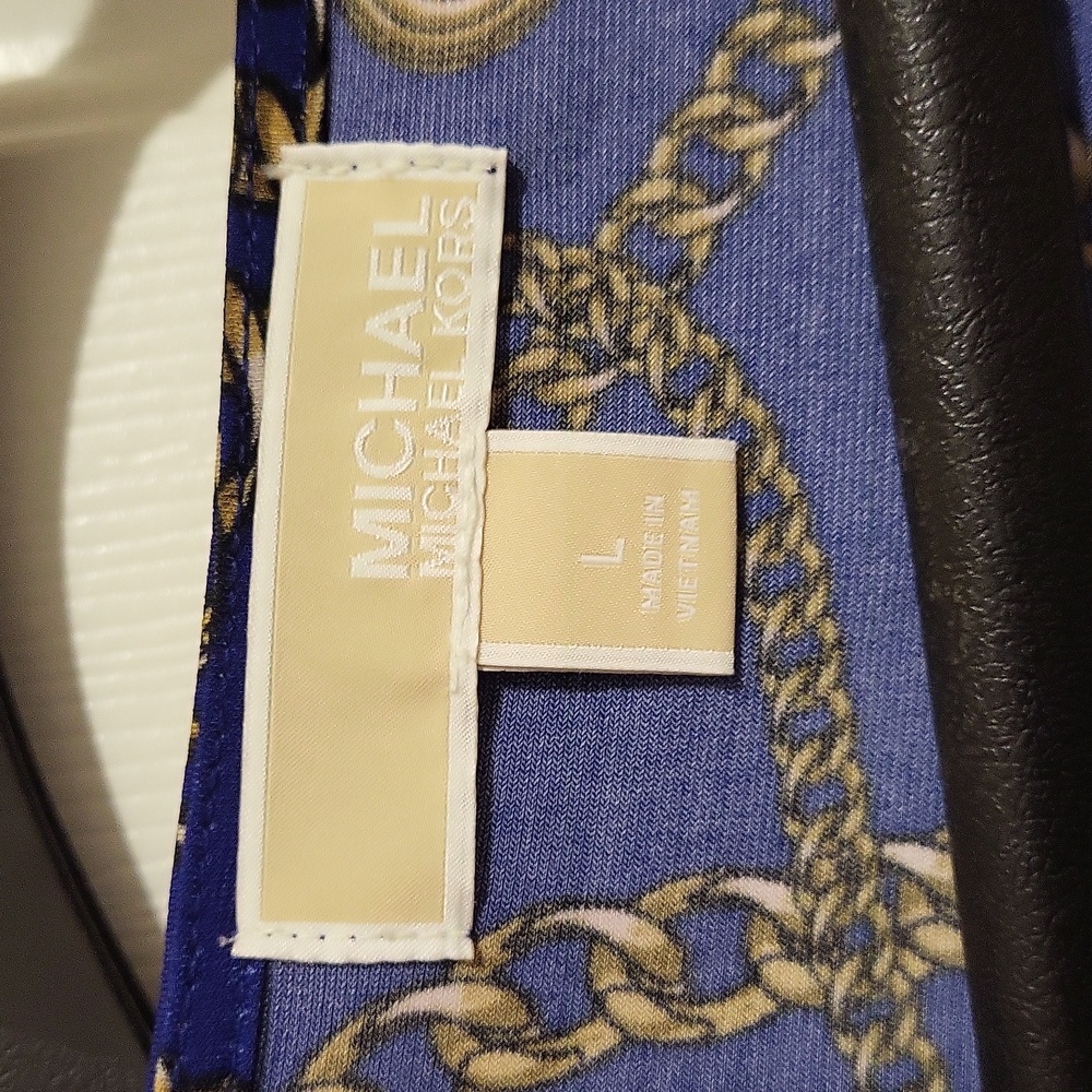 Beautiful blue & gold Michael Kors top. 3/4 length sleeves, drape neckline, Lg - Picture 3 of 4